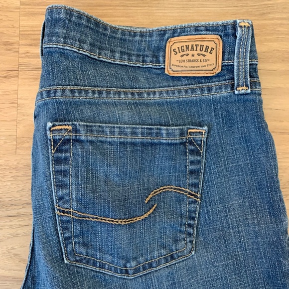 Levi's Signature Low-Rise Bootcut Jeans size 8 Medium - Picture 7 of 8